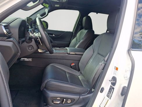 Used 2024 Lexus LX 600 4WD w/ Appearance Package image 15