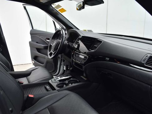 Used 2021 Honda Passport Elite image 19