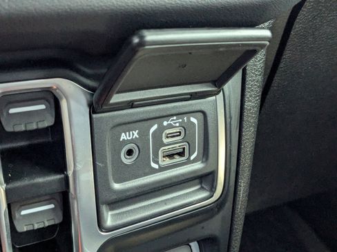 Used 2024 Jeep Wrangler Unlimited Rubicon 392 image 23