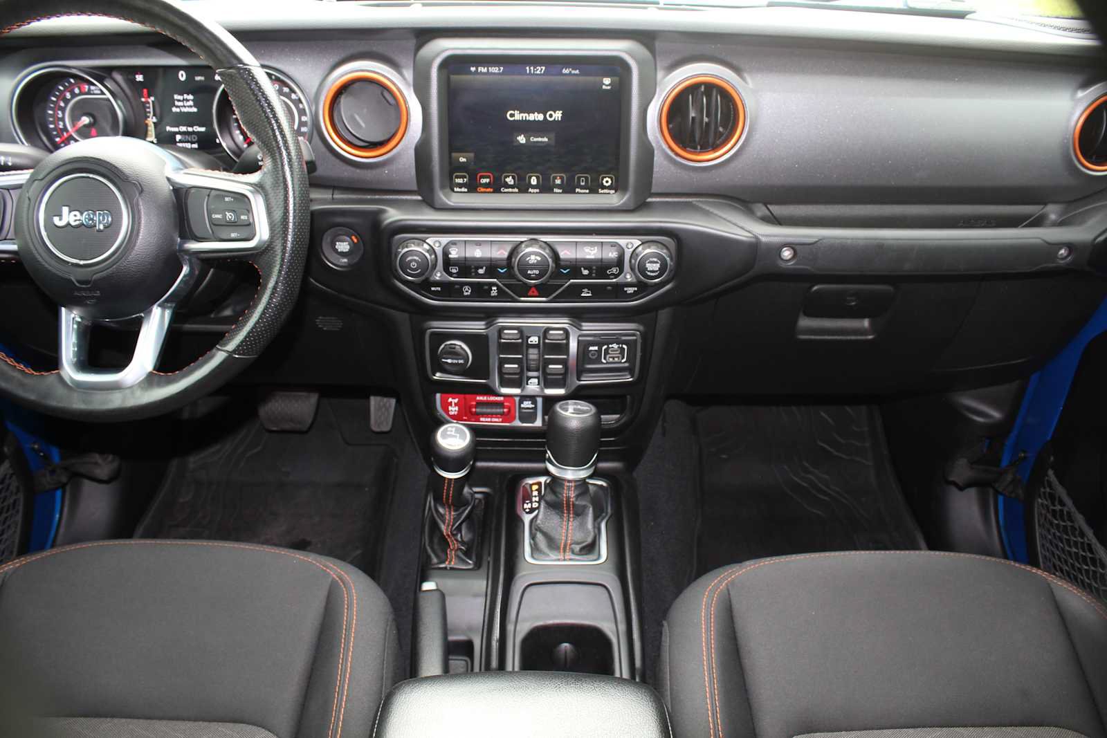 Used 2022 Jeep Gladiator Mojave w/ Cold Weather Group AWD/4WD image 30