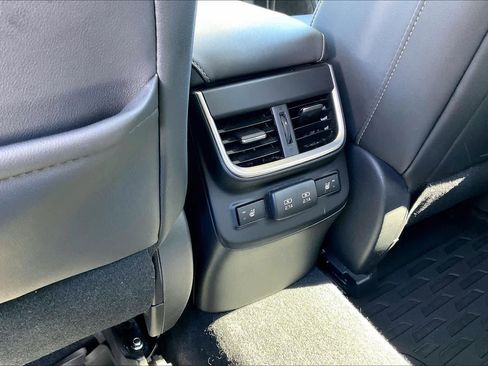 Used 2021 Subaru Outback Limited w/ Popular Package #2 image 33