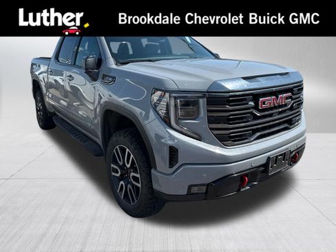 Used 2024 GMC Sierra 1500 AT4 w/ AT4 Premium Package AWD/4WD image 1