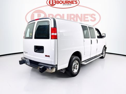 Used 2024 GMC Savana 2500 w/ Driver Convenience Package RWD image 8