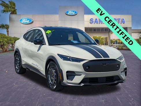 Certified 2025 Ford Mustang Mach-E GT AWD/4WD image 1
