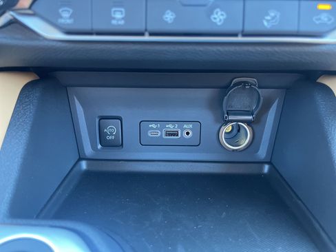 New 2025 Nissan Sentra SV w/ SV Premium Package image 26