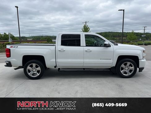 Used 2018 Chevrolet Silverado 1500 LT w/ All Star Edition AWD/4WD image 20
