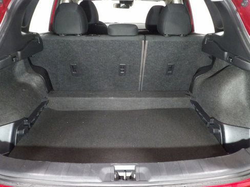 Used 2020 Nissan Rogue Sport S image 7