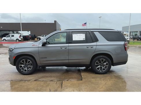 Used 2021 Chevrolet Tahoe Z71 w/ Z71 Off-Road Package AWD/4WD image 5