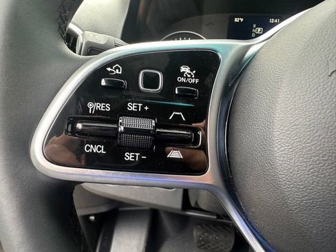 Used 2023 Mercedes-Benz Sprinter 2500 image 12