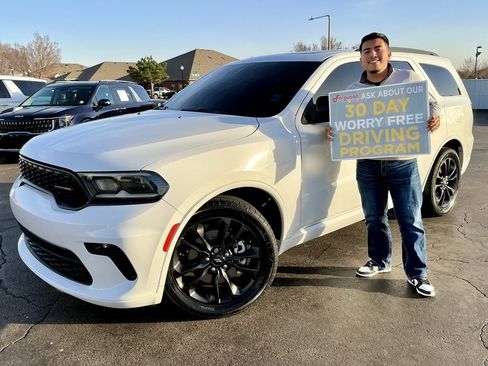 Used 2021 Dodge Durango GT image 1