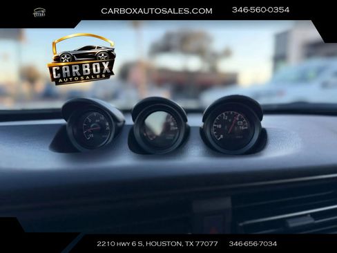 Used 2023 Nissan Z w/ Floor Mat Package (L93) image 9