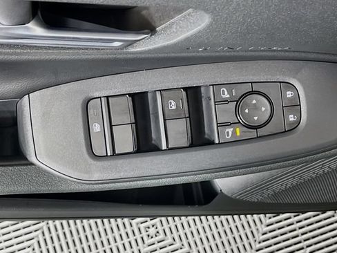 New 2026 Nissan Sentra SV FWD image 16
