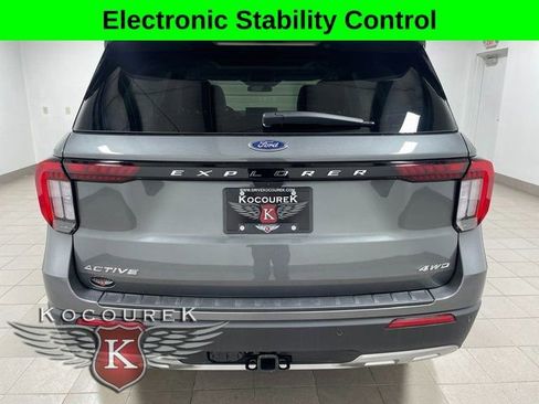 New 2026 Ford Explorer Active w/ Active Comfort Package AWD/4WD image 5
