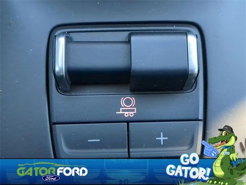 Used 2025 GMC Sierra 1500 AT4 w/ AT4 Premium Package image 30