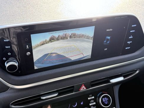 Certified 2023 Hyundai Sonata SEL w/ Preferred Accessory Package image 14