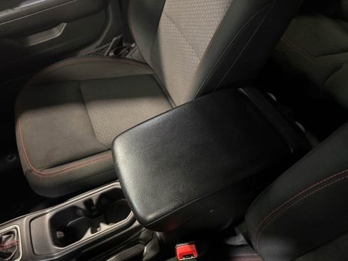 Used 2019 Jeep Wrangler Unlimited Rubicon image 88