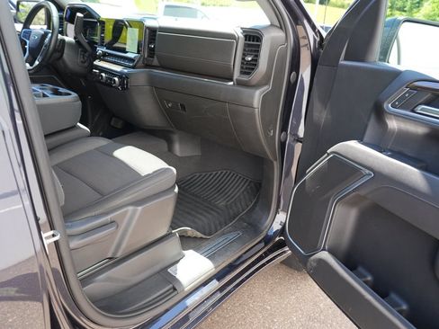 Certified 2023 Chevrolet Silverado 1500 RST AWD/4WD image 28