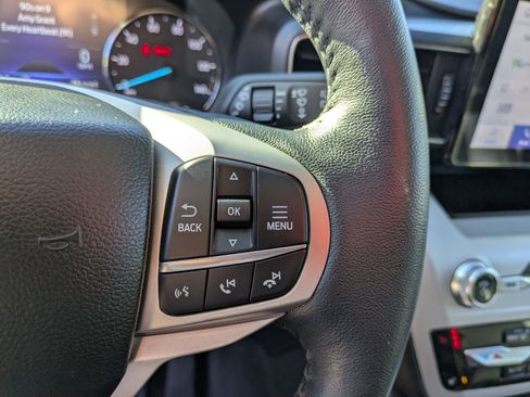 Certified 2023 Ford Explorer XLT w/ Equipment Group 202A image 19