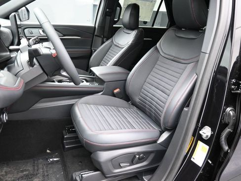 New 2026 Ford Explorer ST-Line w/ ST-Line Street Pack image 10