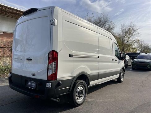 New 2025 Ford Transit 250 148 Medium Roof image 3