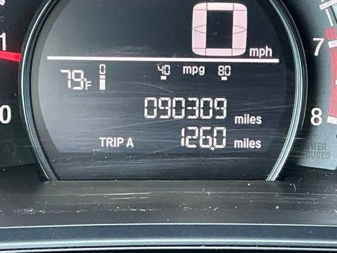 Used 2019 Honda CR-V LX image 14