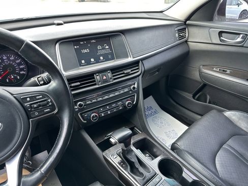 Used 2017 Kia Optima EX image 69
