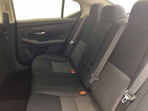 Used 2021 Nissan Sentra SV w/ Electronics Package image 18