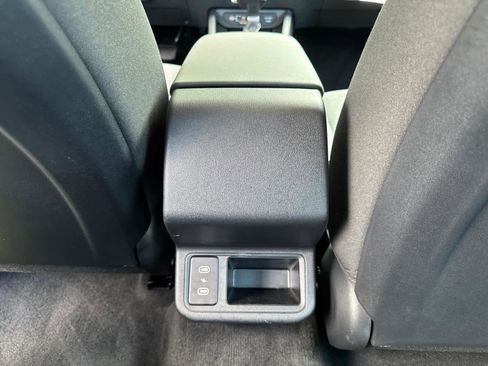 Used 2025 Kia K4 LXS image 33