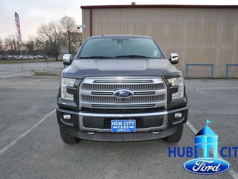 Used 2015 Ford F150 Platinum w/ Equipment Group 701A Luxury image 7