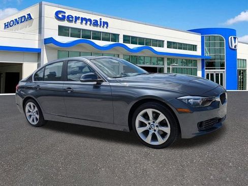 Used 2015 BMW 320i xDrive Sedan AWD/4WD image 3