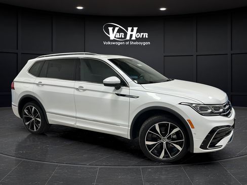 Used 2024 Volkswagen Tiguan SEL R-Line AWD/4WD image 1