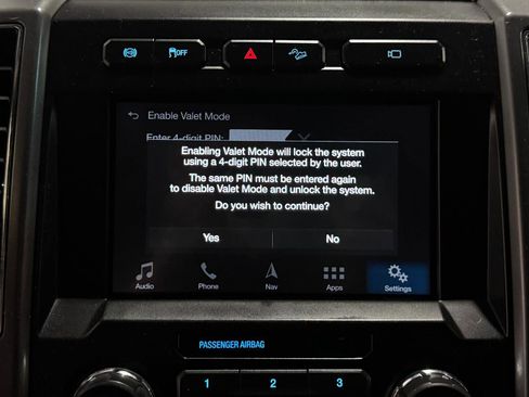 Used 2018 Ford F350 XLT w/ XLT Premium Package image 32