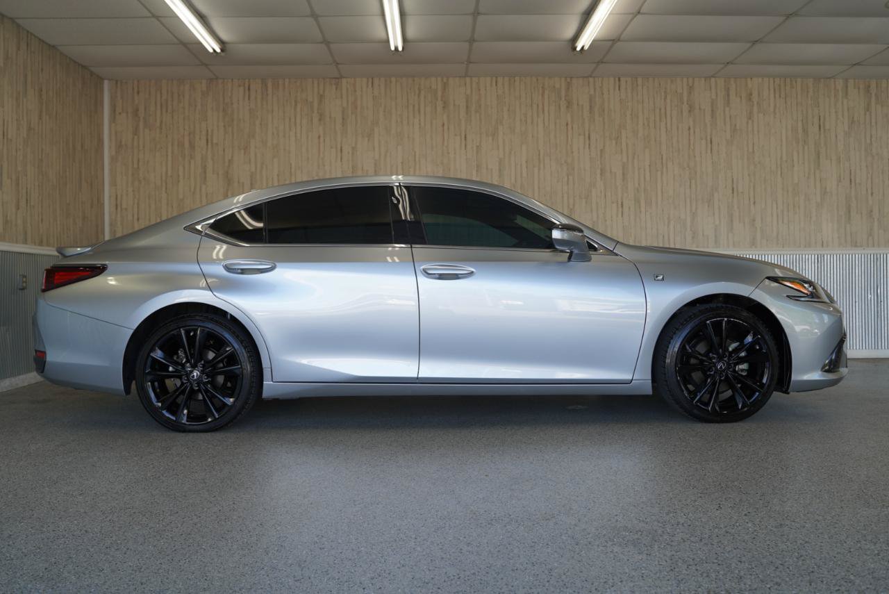 Used 2024 Lexus ES 300h F Sport w/ Accessory Package (Z2) FWD image 6
