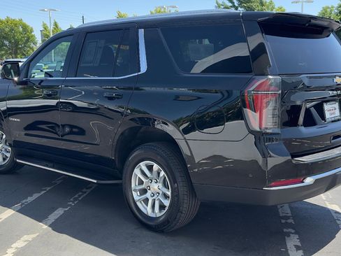 Used 2025 Chevrolet Tahoe LT AWD/4WD image 6