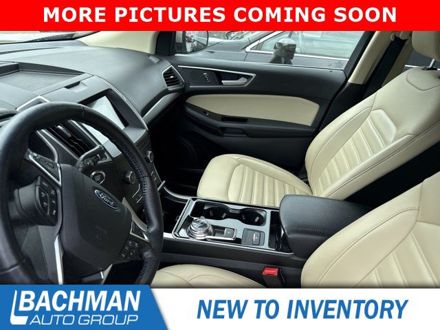 Used 2020 Ford Edge SEL w/ Convenience Package AWD/4WD image 4