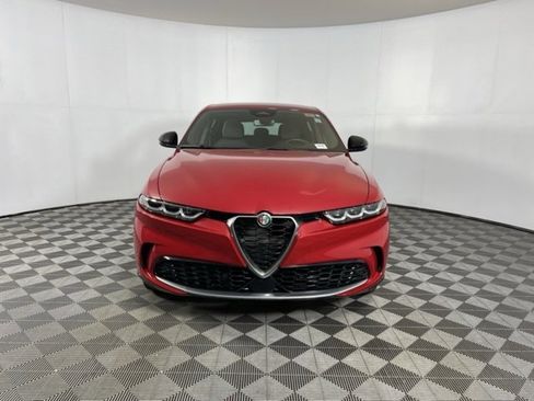 Used 2024 Alfa Romeo Tonale Ti image 10