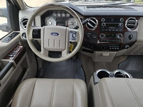 Used 2009 Ford F250 Lariat AWD/4WD image 11