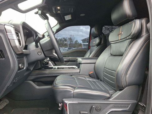 Used 2024 Ford F250 Platinum w/ Tremor Off-Road Package image 13