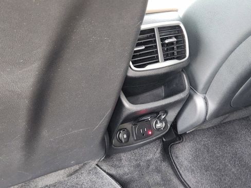 Used 2020 Hyundai Santa Fe Limited FWD image 28