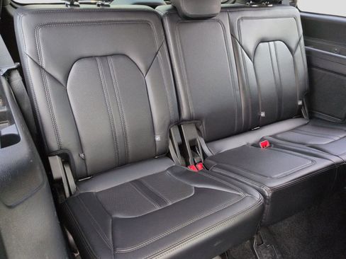 Used 2019 Ford Expedition Limited w/ Equipment Group 302A image 26