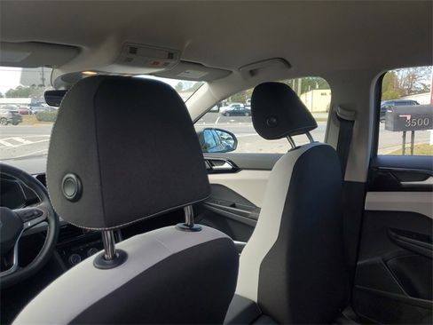 Certified 2025 Volkswagen Taos S image 11