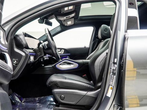 Used 2025 Mercedes-Benz GLE 450 4MATIC Coupe w/ Driver Assistance Package image 38