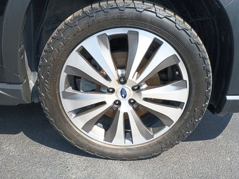 Used 2022 Subaru Ascent Touring image 34