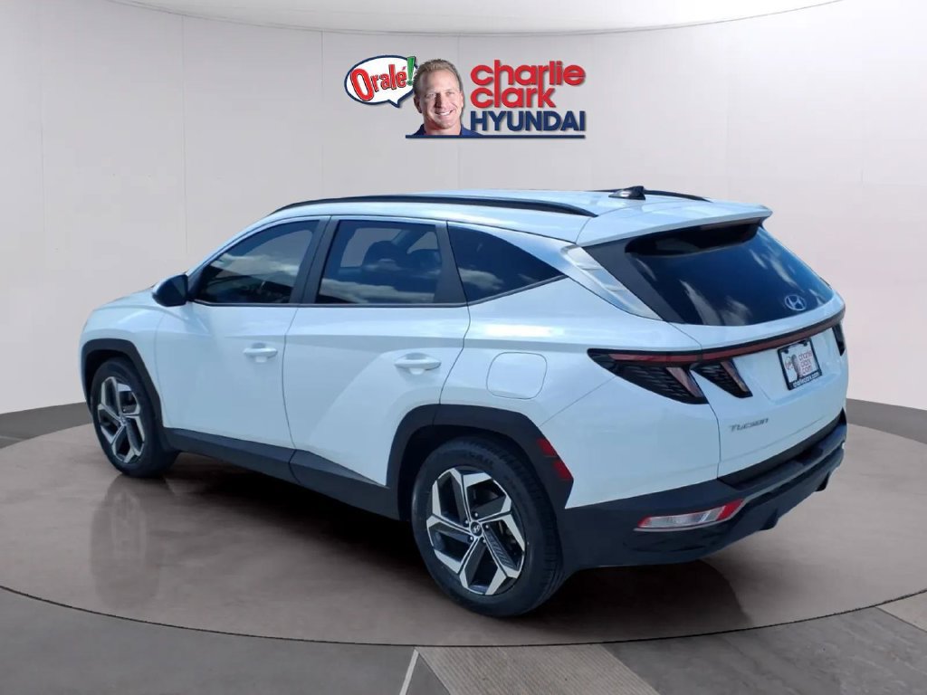 Used 2023 Hyundai Tucson SEL w/ Convenience Package FWD image 3