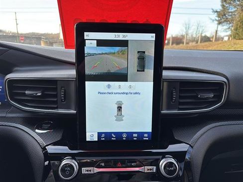 Certified 2022 Ford Explorer ST w/ Equipment Group 401A image 23