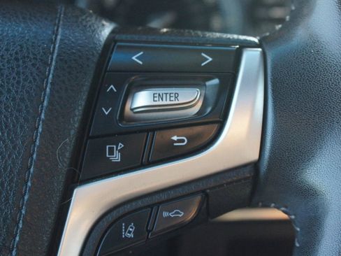 Used 2021 Toyota Land Cruiser image 12