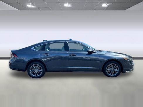 New 2026 Honda Accord EX-L image 7