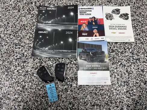 Used 2024 GMC Sierra 2500 Denali w/ Denali Reserve Package image 24