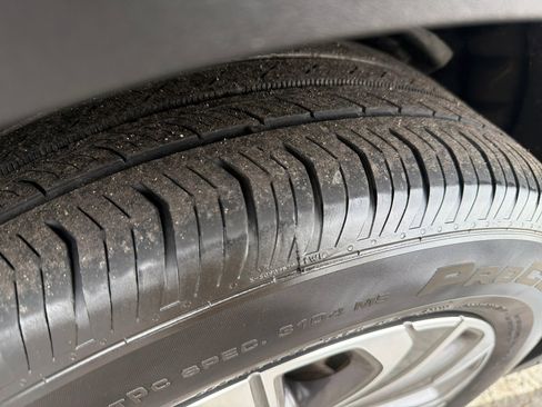 Used 2024 Buick Envision Preferred image 30