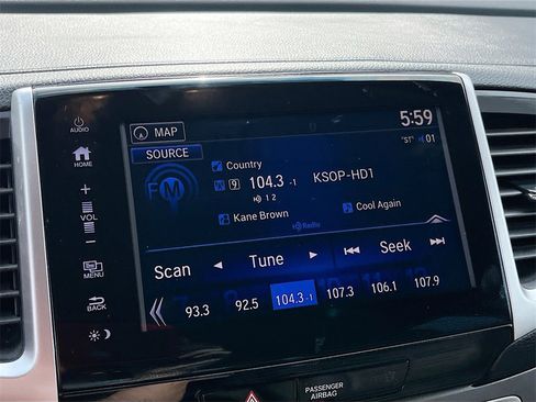 Used 2017 Honda Ridgeline RTL-T image 15